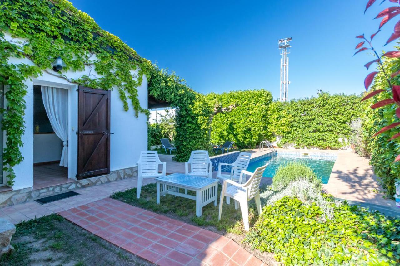 Villa Verde Piscina Pirvada Y Wifi L' Escala Kültér fotó