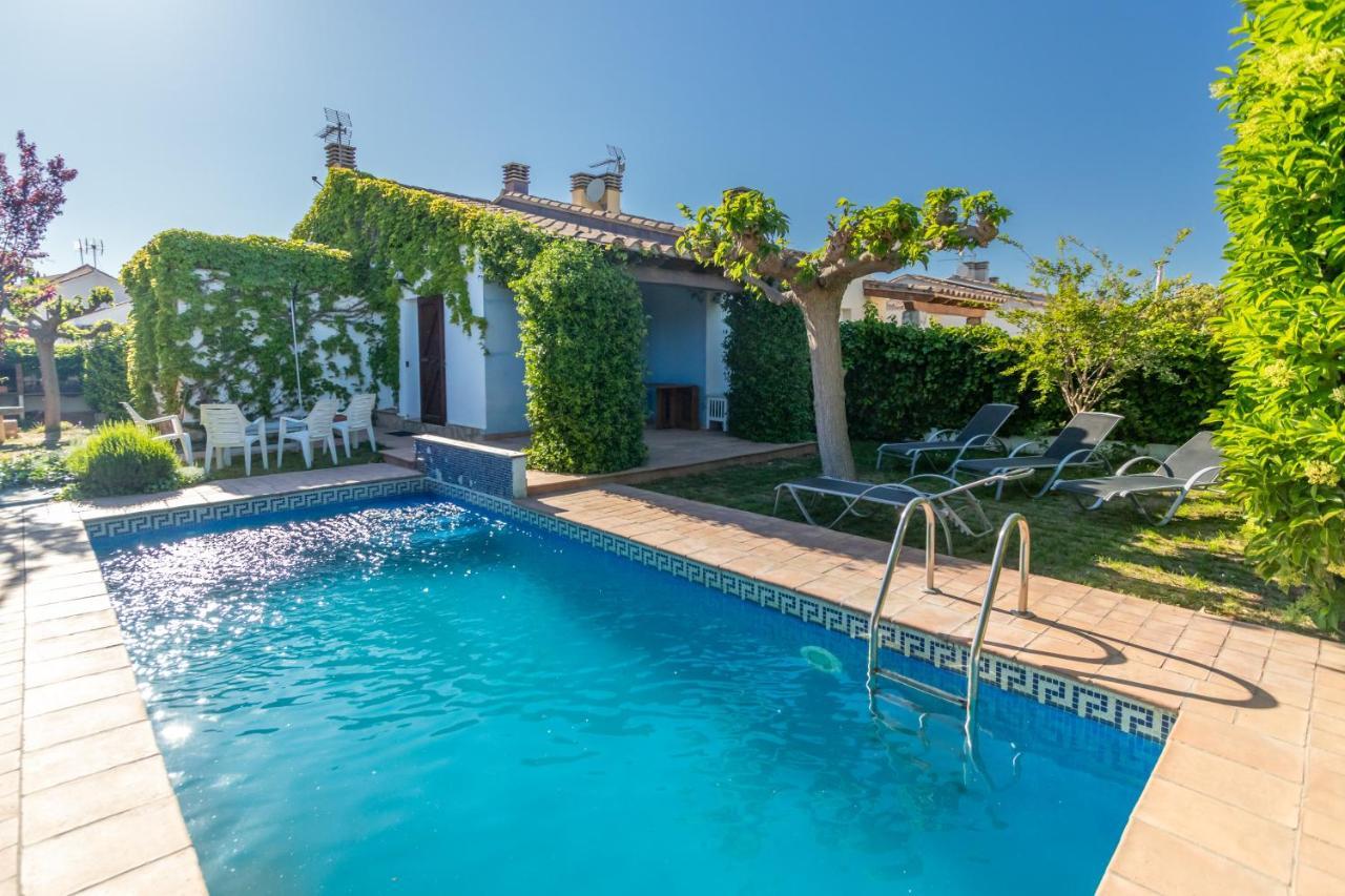 Villa Verde Piscina Pirvada Y Wifi L' Escala Kültér fotó