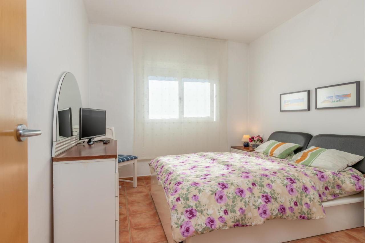 Villa Verde Piscina Pirvada Y Wifi L' Escala Kültér fotó
