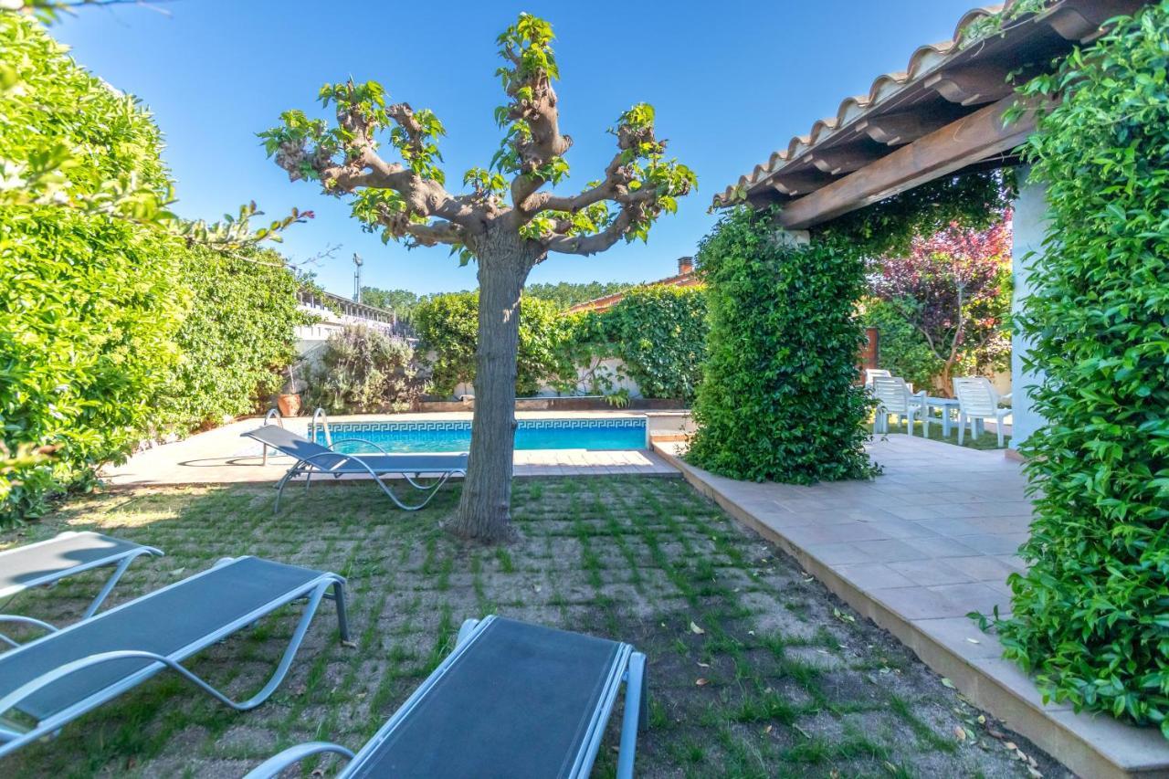 Villa Verde Piscina Pirvada Y Wifi L' Escala Kültér fotó